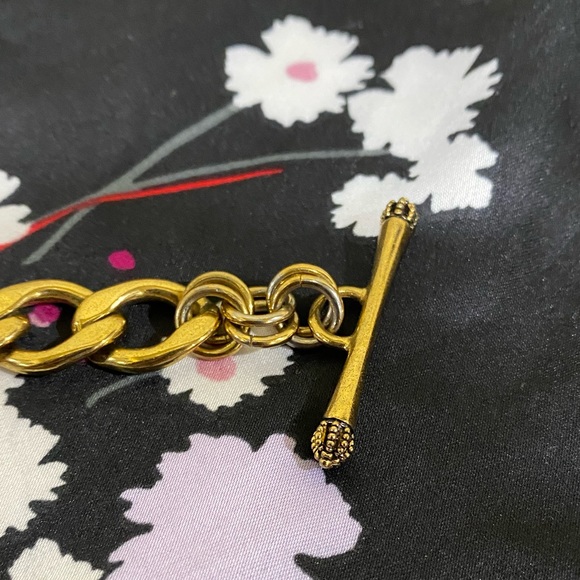 Juicy Couture Gold Tone Chain Hear Charm Bracelet - Picture 6 of 11